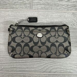 COACH Peyton Signature Wristlet Zipper Go-Go Wallet Black Monogram - NO STRAP